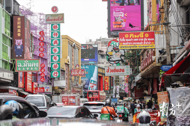 泰国曼谷唐人街街景。