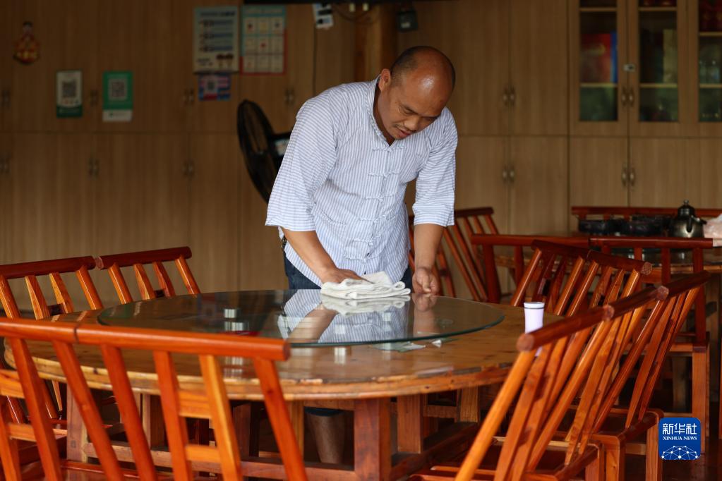 图片说明