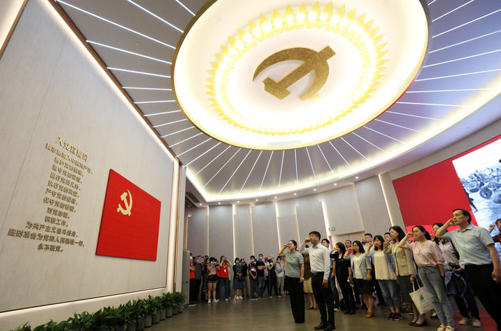图片说明