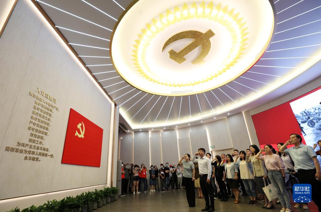 图片说明