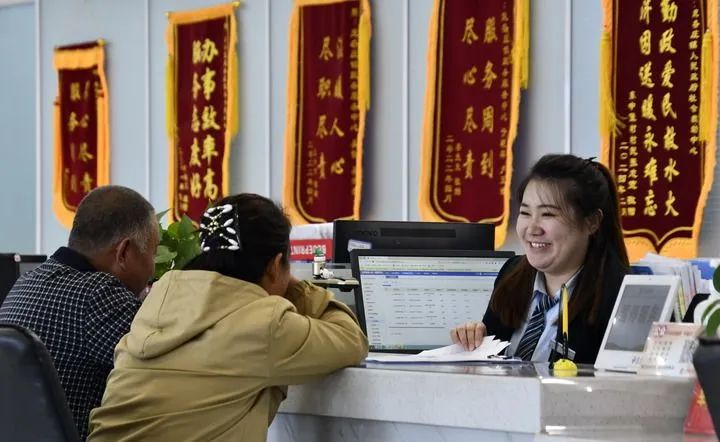 图片说明