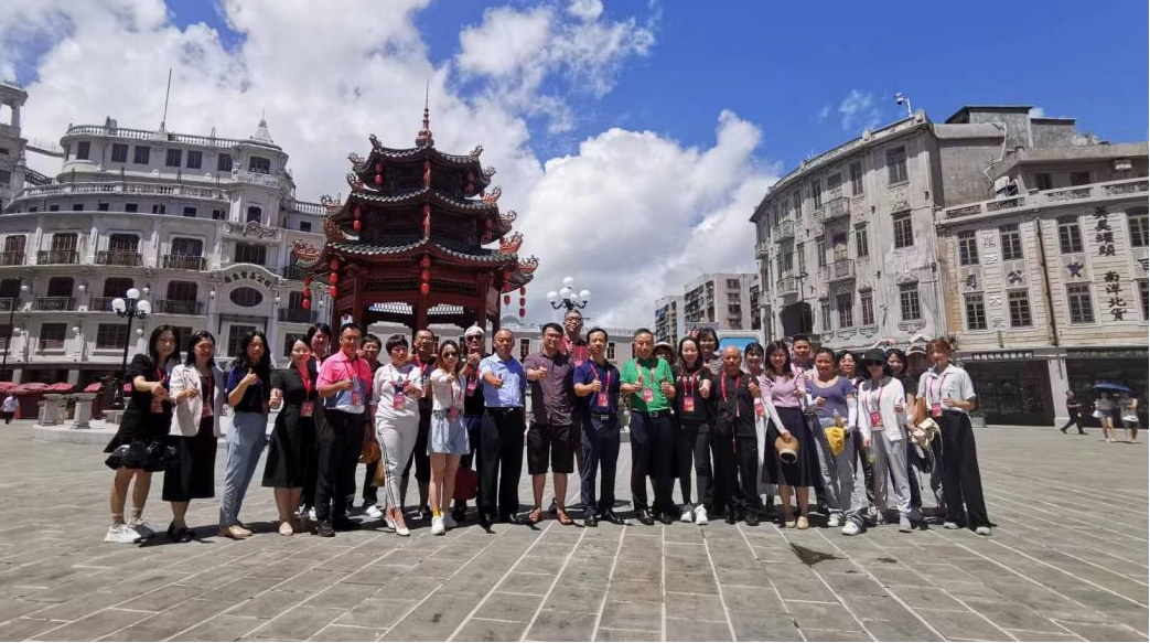 图片说明