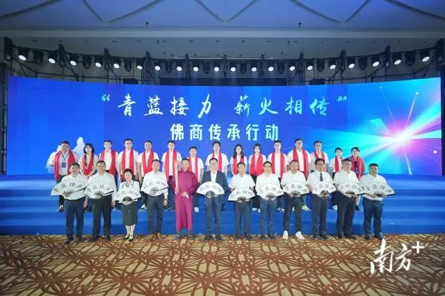 图片说明