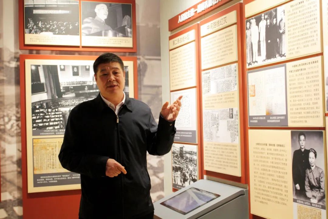 图片说明