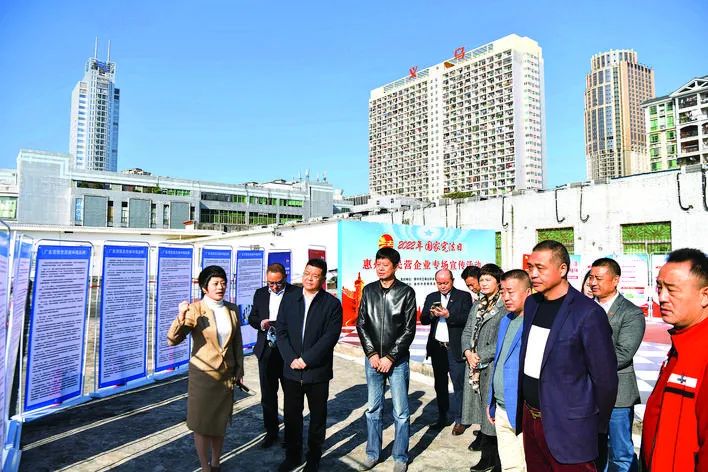 图片说明