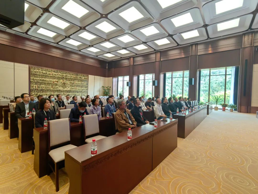 图片说明