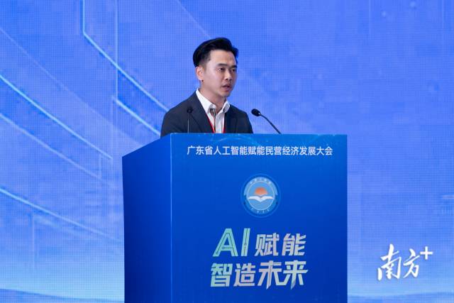 深圳海雅（集团）有限公司执行总裁涂尔鹏。